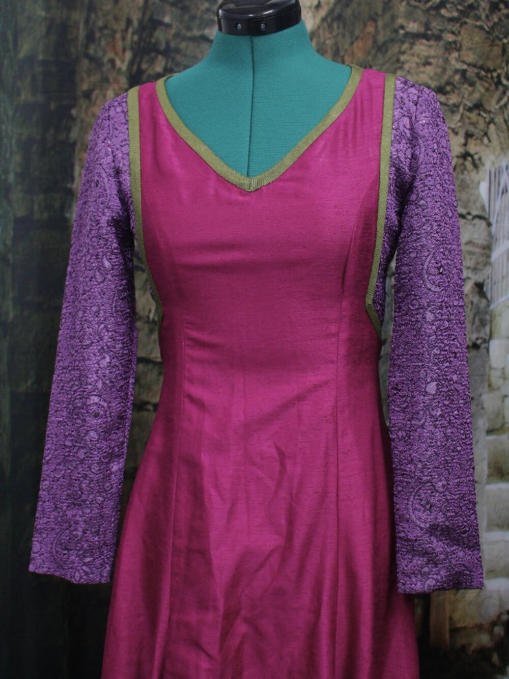Vintage Magenta Medieval-Style Halloween Dress